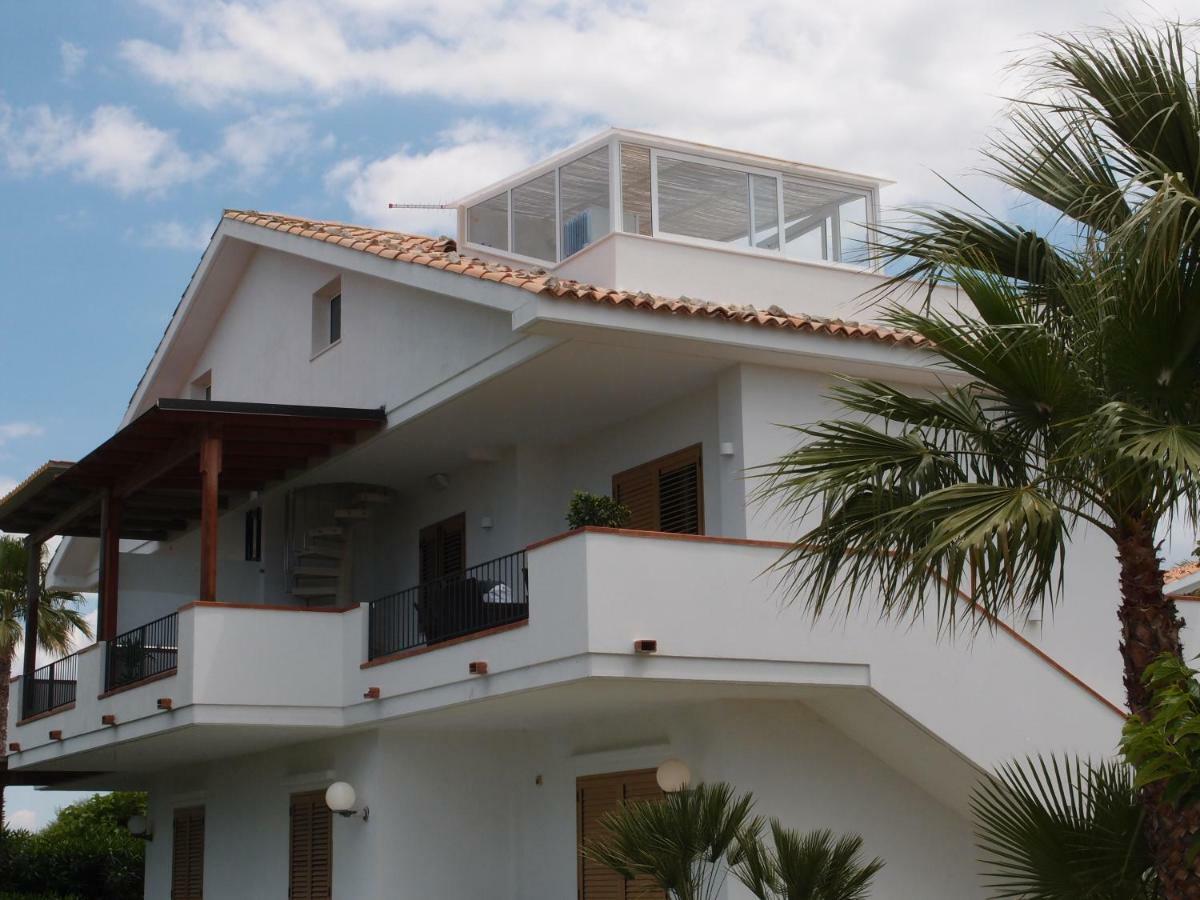 Sulle Tracce Di Montalbano Villa Ragusa Luaran gambar