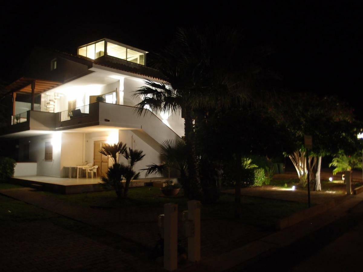 Sulle Tracce Di Montalbano Villa Ragusa Luaran gambar